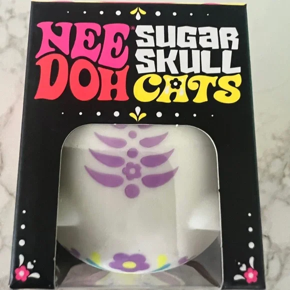 Needoh SUGAR SKULL CAT Purple Needoh squishy fidget viral toy  NEW - Picture 2 of 2